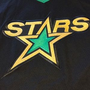 1993-94 Dallas Stars inaugural year signed jersey